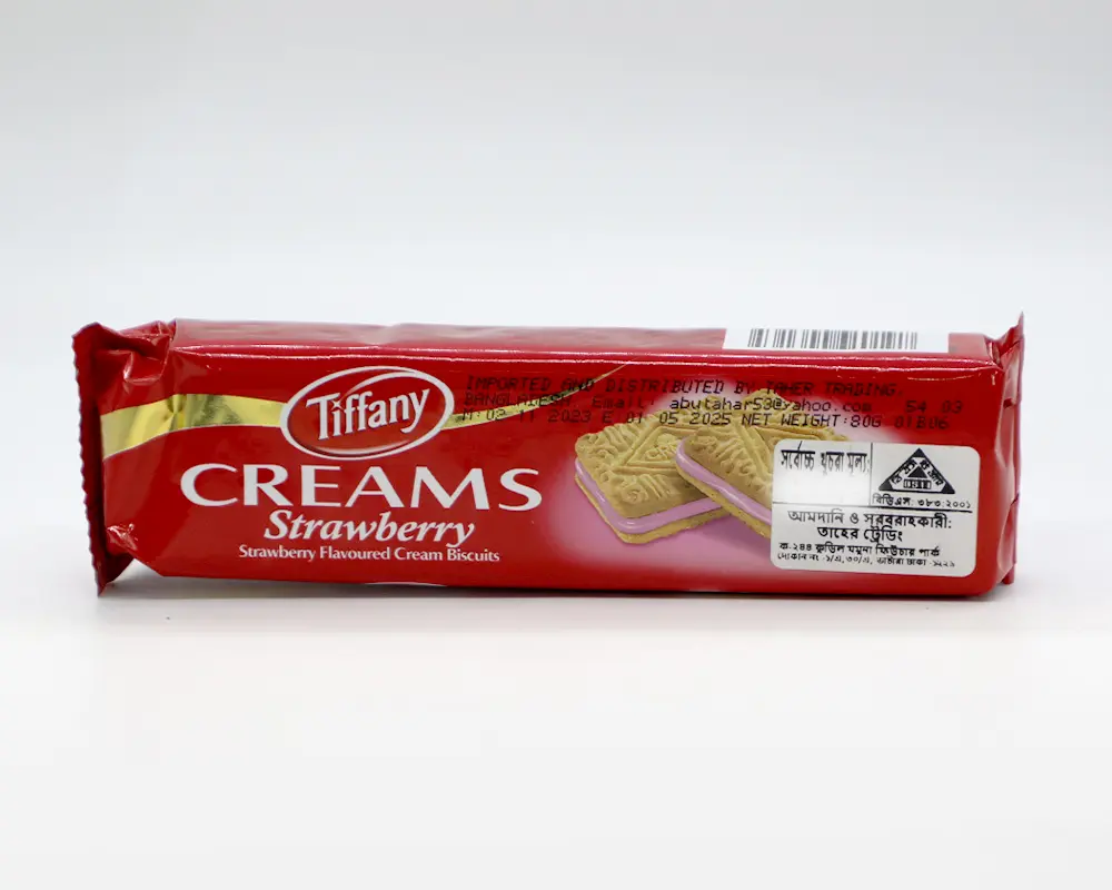 Tiffany Creams Strawberry Biscuit 84gm