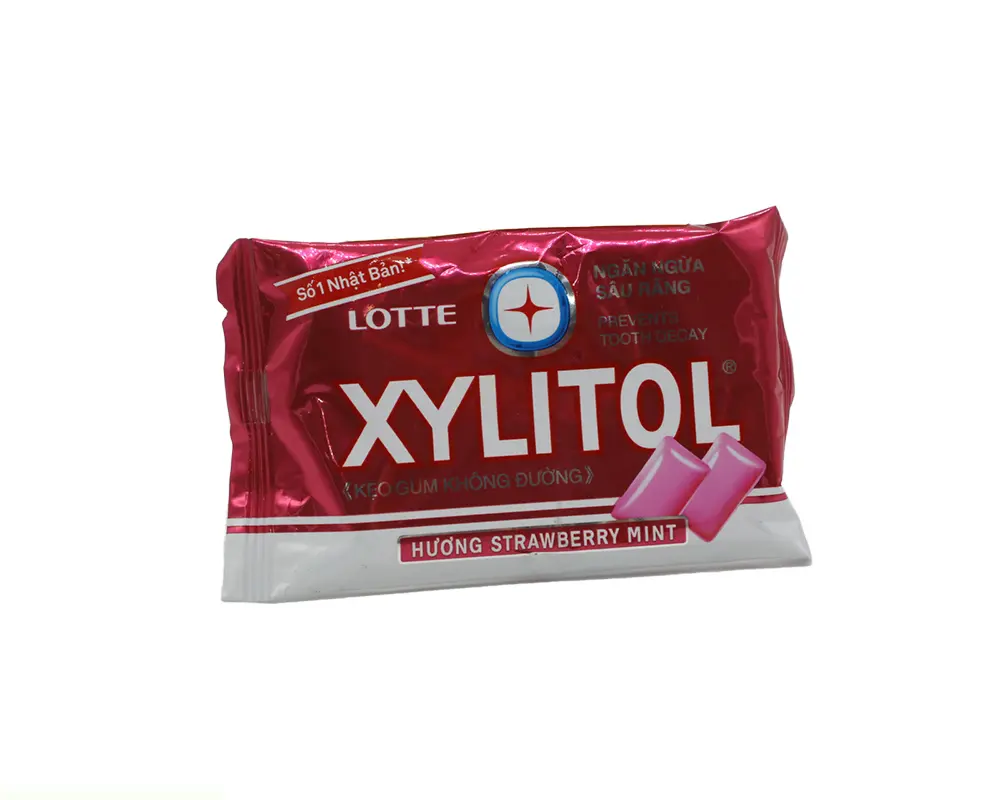 Lotte Xylitol Strawberry Mint Gum 11.6gm Viet Nam