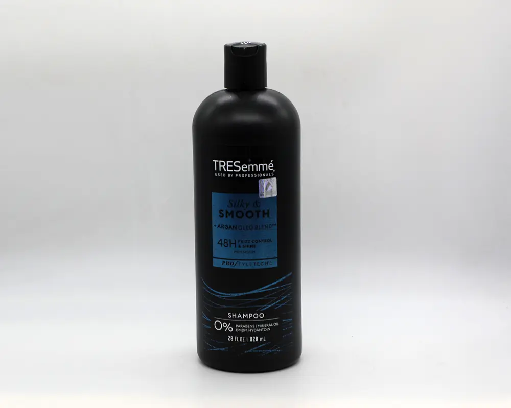 TRESemmé Smooth & Silky Shampoo 828ml