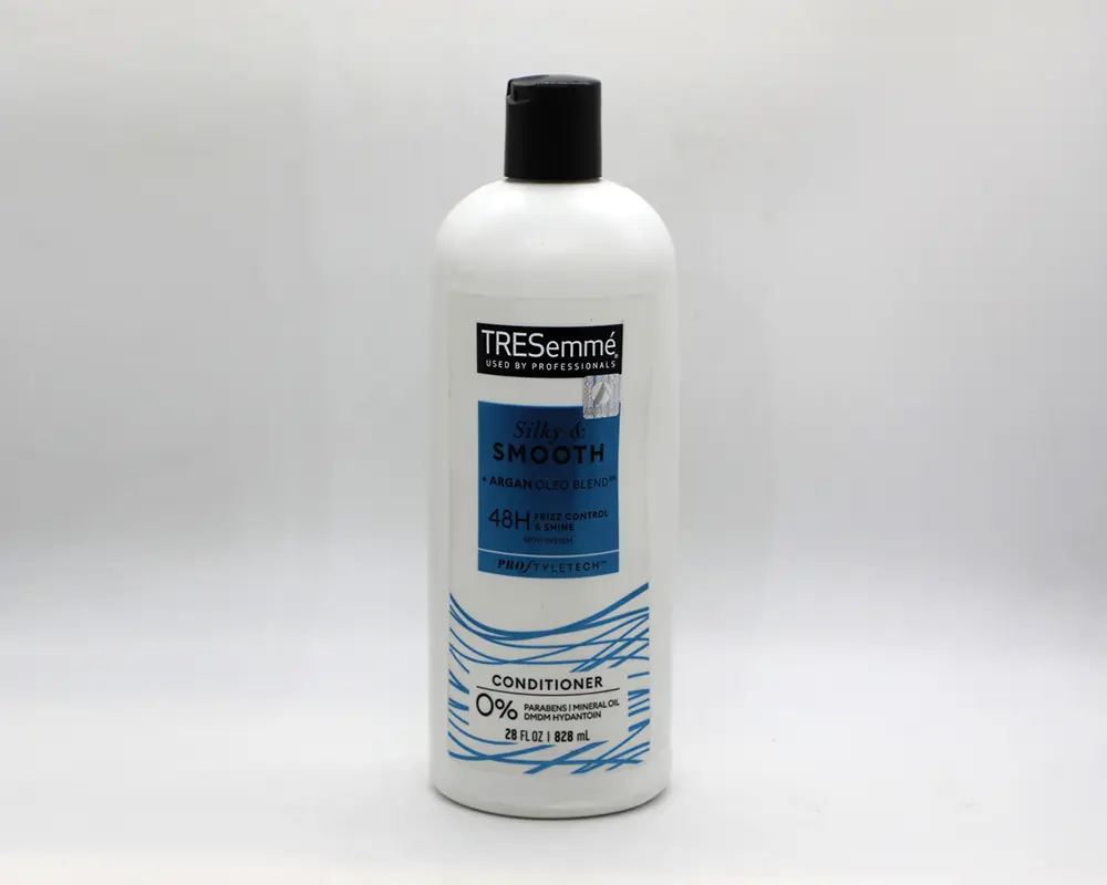 TRESemmé Smooth & Silky Conditioner 828ml