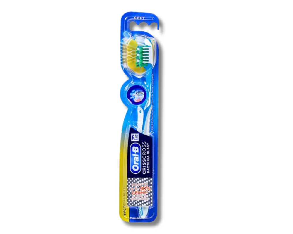 Oral-B Criss Cross Bacteria Blast Toothbrush Soft